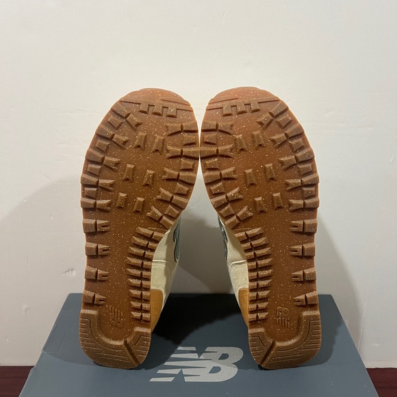 New Balance 574, ML574RF2, Tan & Blue - Picture 8 of 13